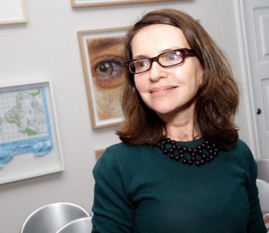 Katia Canton e suas fabriquetas de ARTE